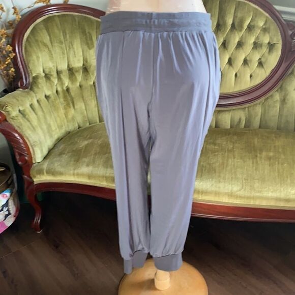 NY & Co., Grey jogger slacks with pockets. Women’s M. NWOT - Picture 5 of 6